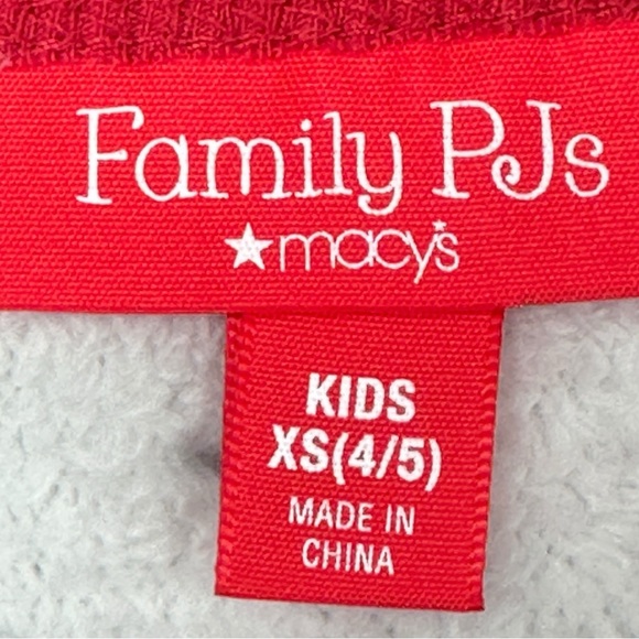 Family Pjs Kids Unisex Zip Up One Piece Sleeper Winter Fairisle Size 6-7 - Picture 11 of 11